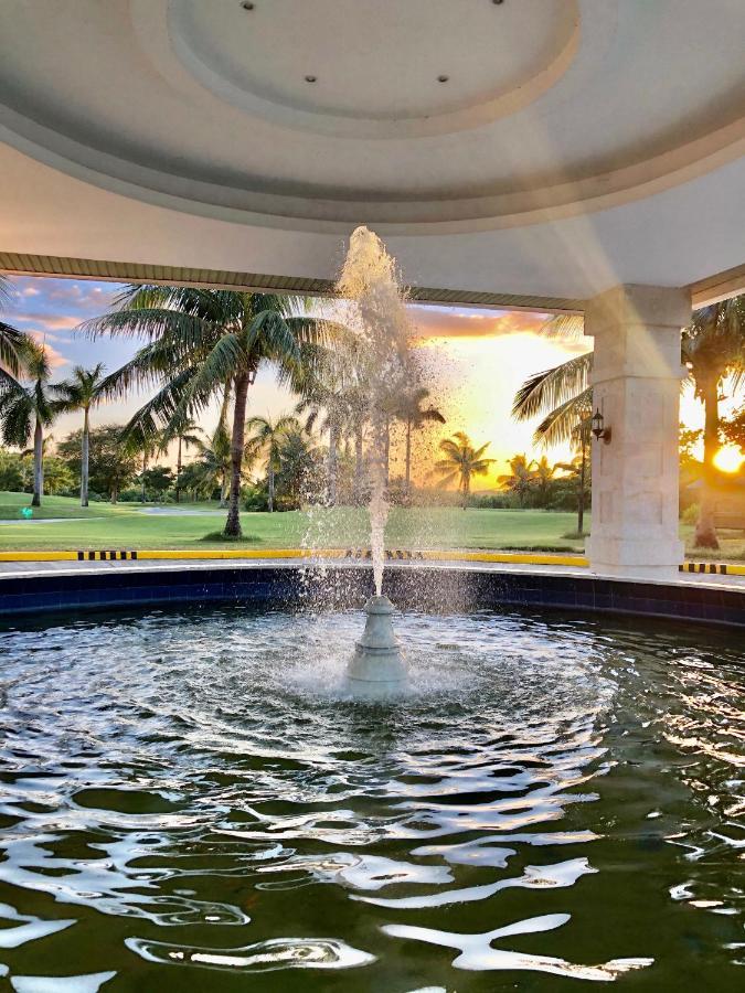 Queens Island Golf And Resort Medellin Екстер'єр фото